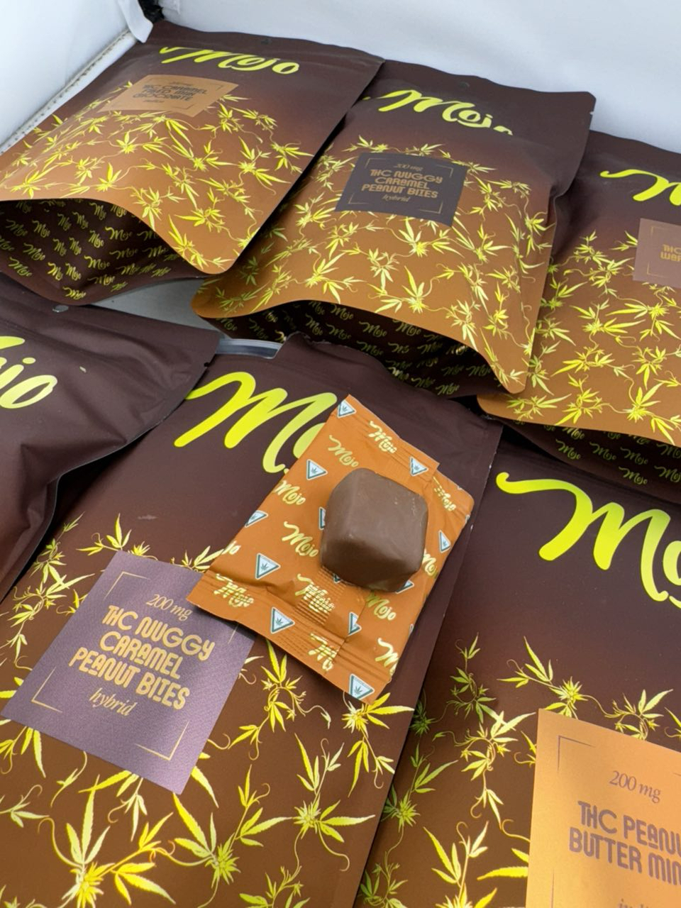 JPEG image-49AB-A1DD-72-2 mojo chocolate edibles