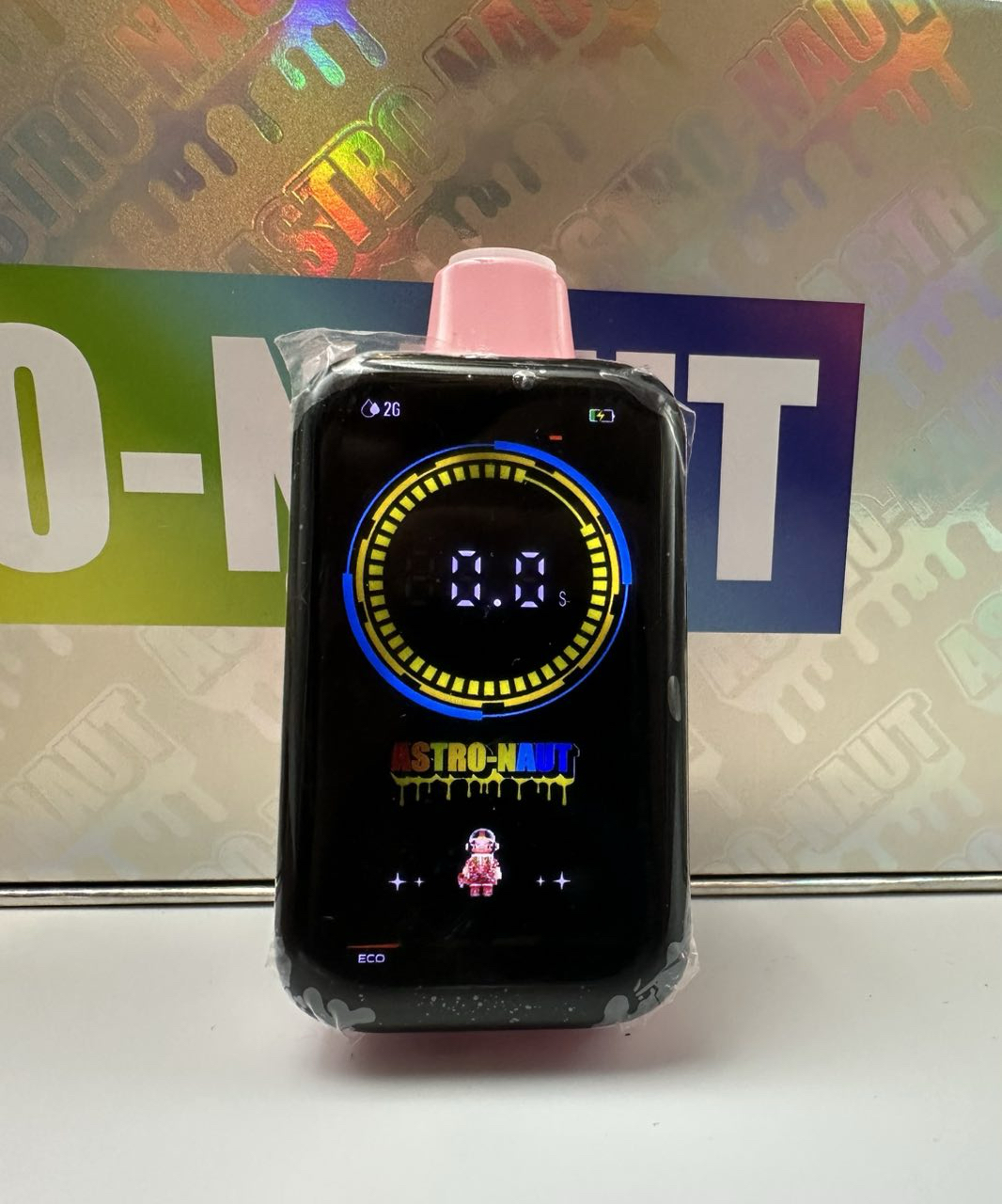 JPEG image-40B1-AE5A-37-0 astronaut 2g disposable