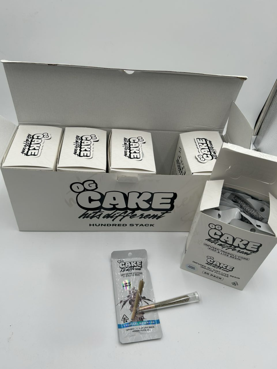 JPEG image-4D87-8536-EB-1 og cake pre rolls