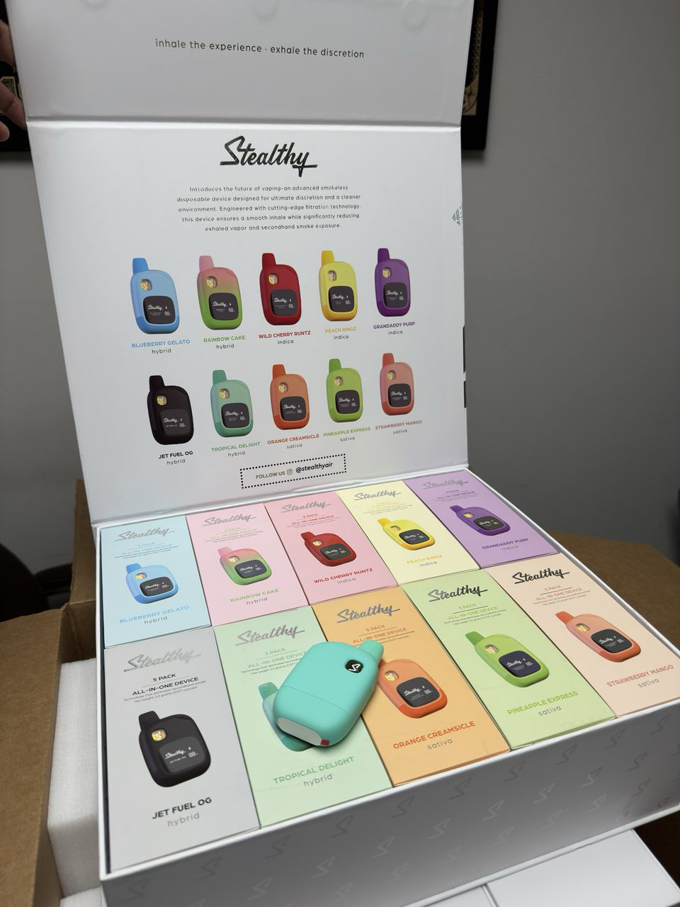 JPEG image-439C-82B6-05-3 stealthy 2g disposable